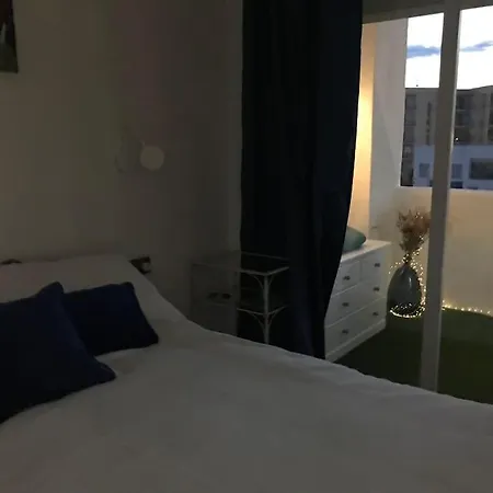 Apartment Superbe En Avec Piscine. *